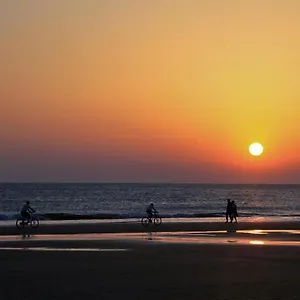 Atico Parque Kotinoussa , Cadiz Spain