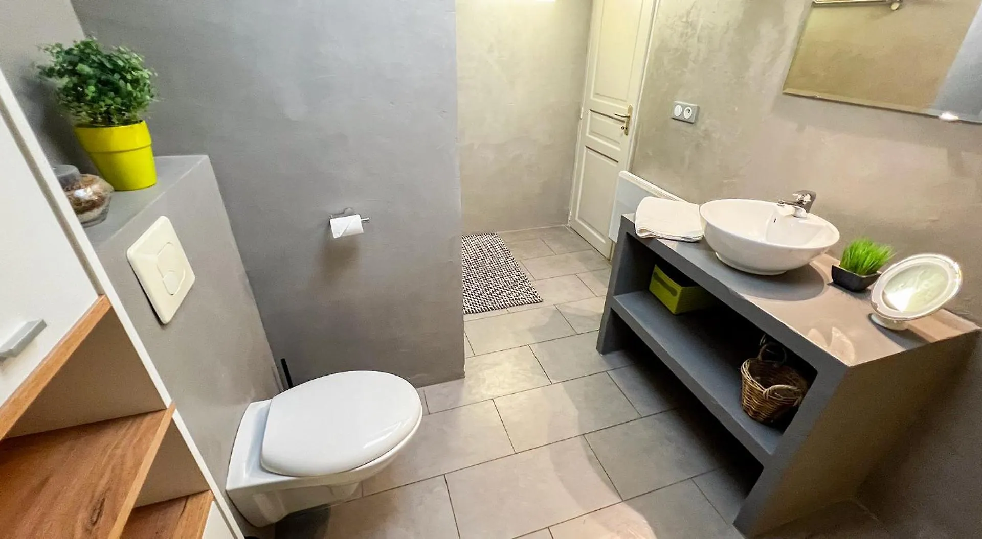 Ac - Private Exterior - Au Pied Du Palais Des Papes! Daire Avinyon